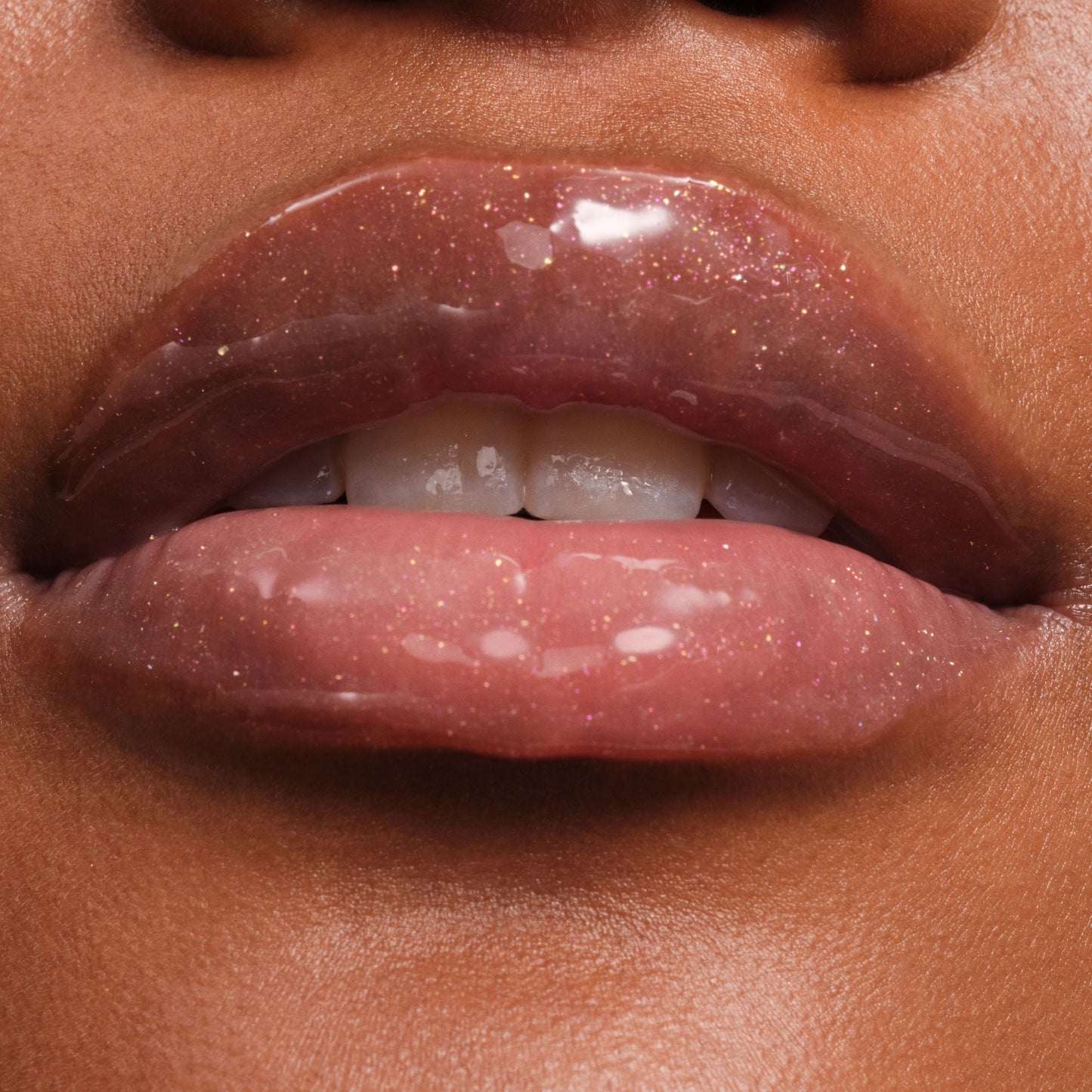phyto-glow-lip-balm-shimmer-stardust-m2 NATR-10131-Phyto-Glow-Lip-Hover-Stardust.jpg