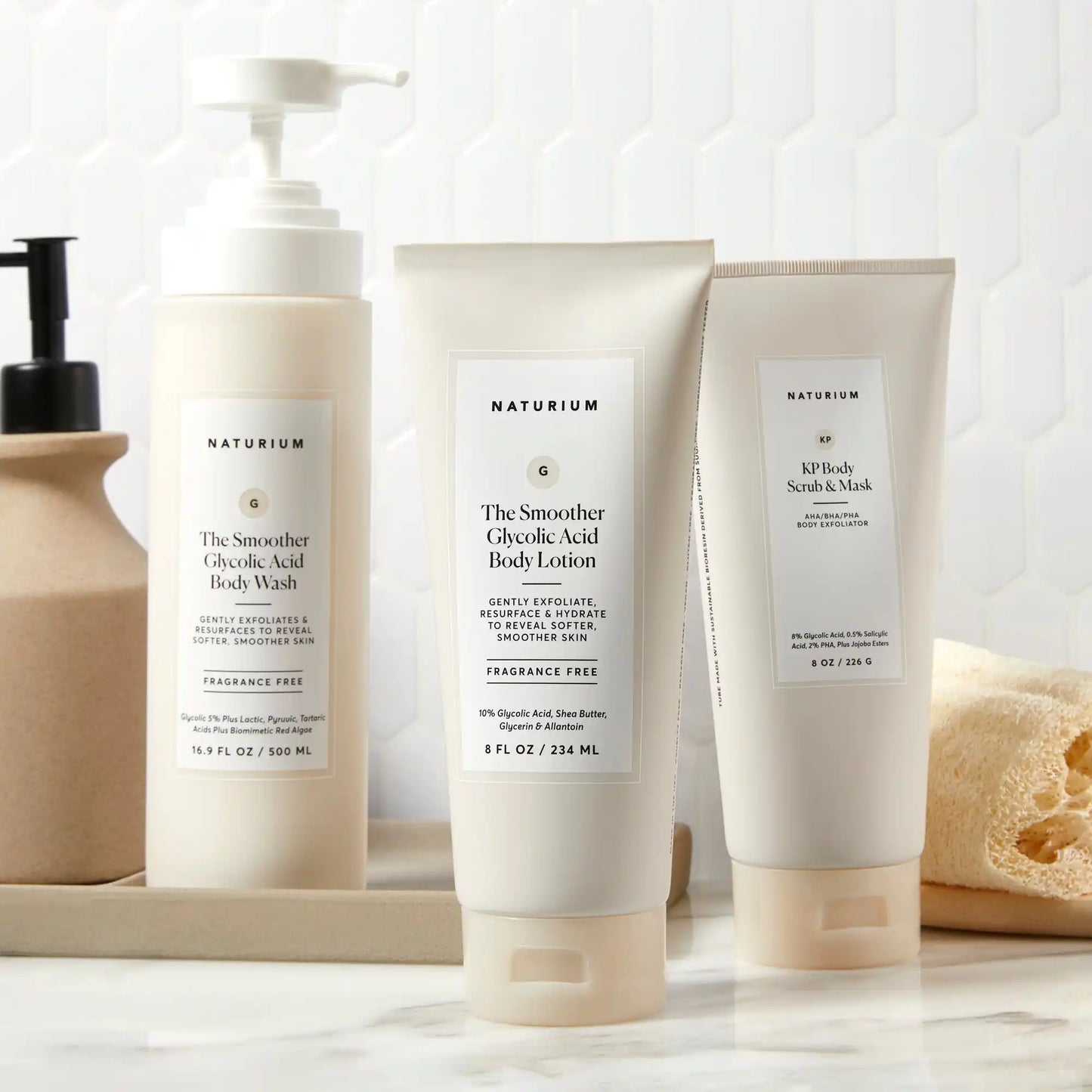 the-glycolic-acid-body-bundle-s4 glycoliclotion_9425-crop.webp
